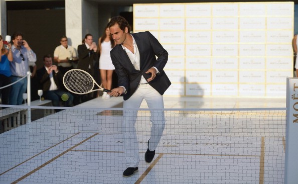 Moet & Chandon "Tiny Tennis" With Roger Federer