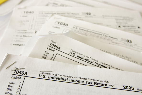 California Tax Payers Rush To Meet Tax Filing Deadline