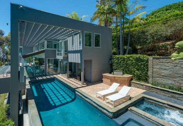 Matthew Perry's $12.5 Million Malibu Home