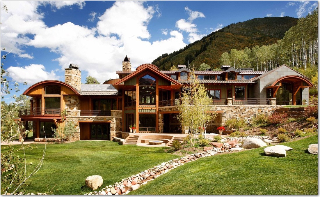 The Most Expensive Luxury Log Homes