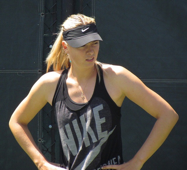 Maria-Sharapova-practice