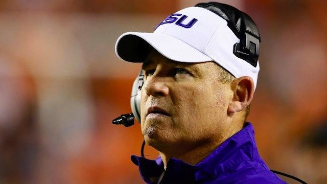 les-miles-lsu-sideline