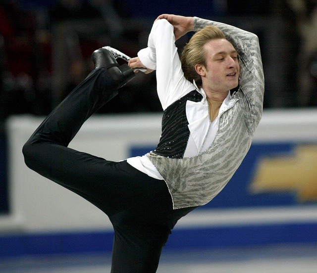 Evgeni-Plushenko-skating-world-championships