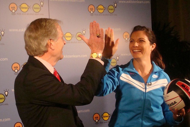 Misty-May-Treanor-high-five