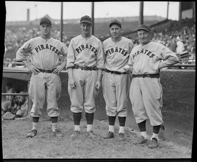 honus-wagner-pirates-manager