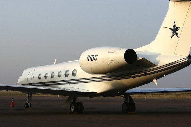 jerry-jones-private-jet