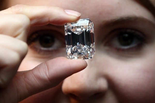 s Preview A 100 Carat Diamond