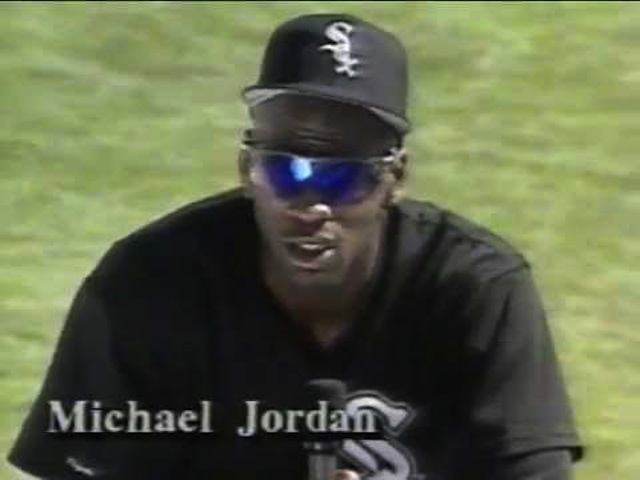 Michael-Jordan-baseball