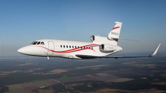 Dassault Falcon 900