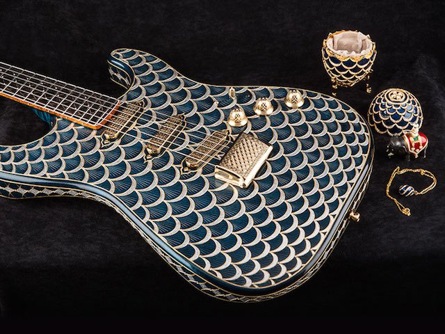 Pine Cone Stratocaster