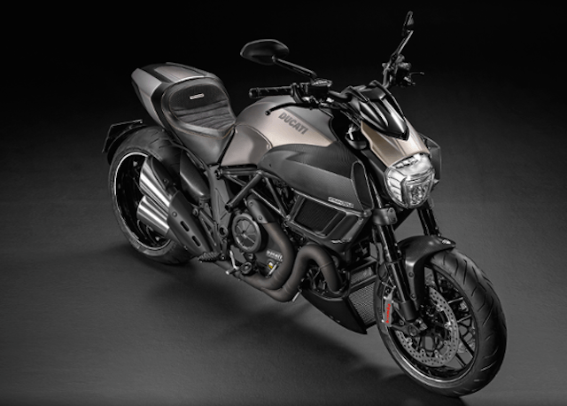 Ducati Diavel Titanium