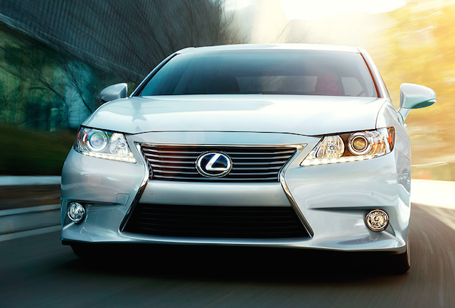 Lexus ES luxury sedan