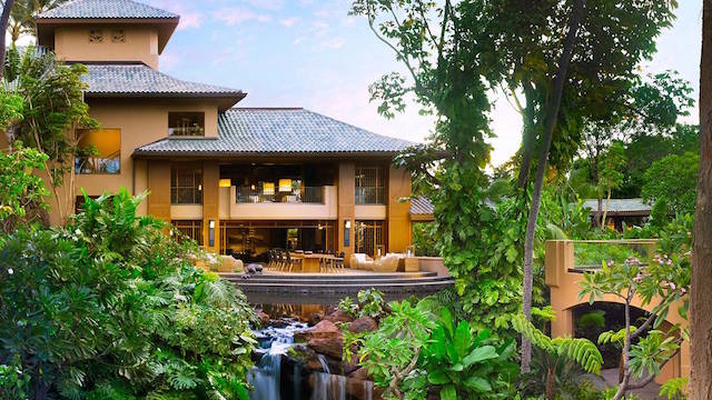 Four Seasons Lanai