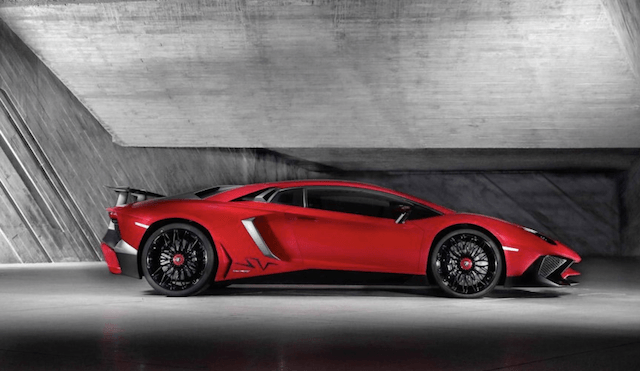 Lamborghini Aventador Superveloce 3