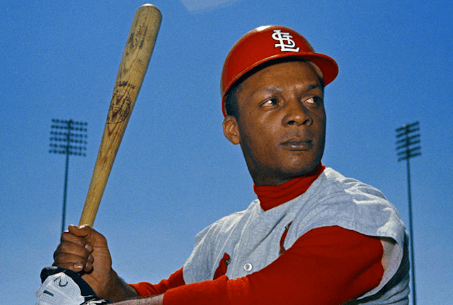 curt flood made pro athletes