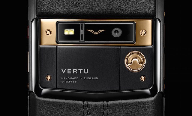 Vertu Signature Touch Pure Jet Red Gold 5