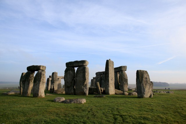 Popular Tourist Attractions in Europe - Stonehenge