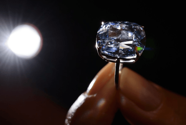 $48.4 Million dollar Blue Moon Diamond