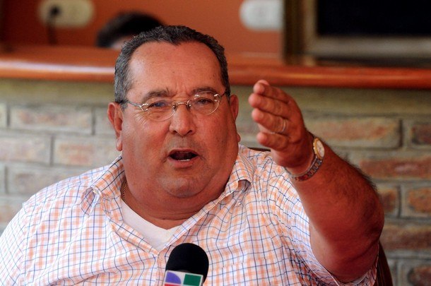 Former Nicaraguan President Arnoldo Aleman (1997-2002) talks to the foreign press in Managua on January 22, 2009. Aleman was acquitted of all charges against him of money laundering and embezzlement and cut short his 20 year prison sentence after serving seven years of house arrest. AFP/Miguel ALVAREZ (Photo credit should read MIGUEL ALVAREZ/AFP/Getty Images)