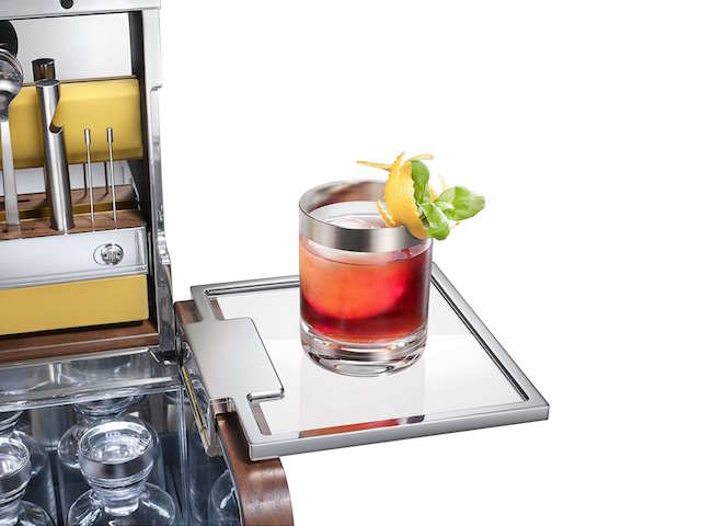 Rolls-Royce Limited Edition Cocktail Hamper 4