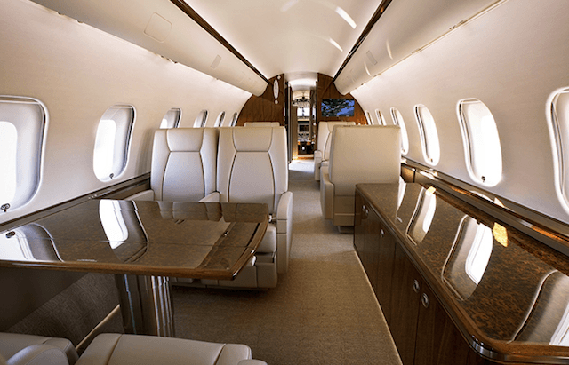 Bombardier Global 5000 interior