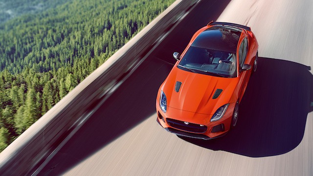 Jaguar F-Type SVR 4