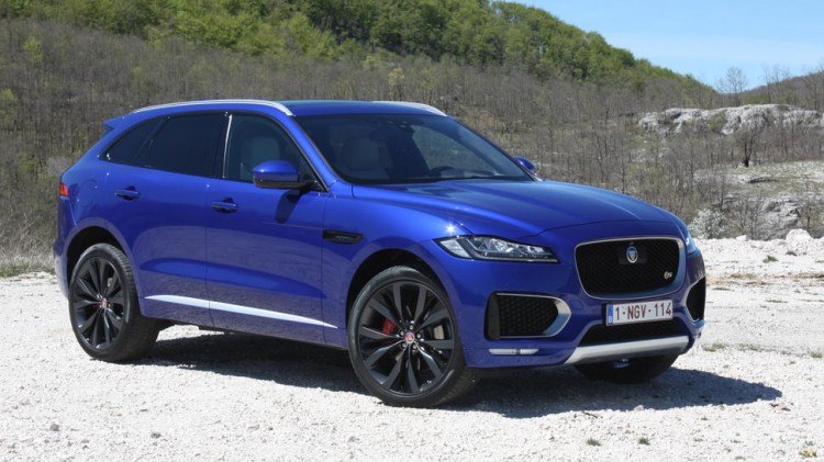 03-2017-jaguar-f-pace-first-edition