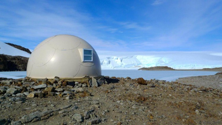 White Desert Antarctica 1