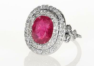 Burmese Ruby Platinum Ring, Vintage