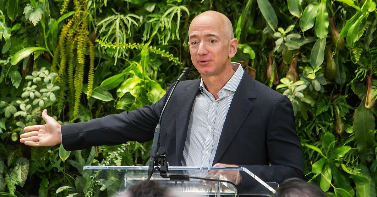 Jeff Bezos Using Computer Jeff Bezos' Most Effective Advice You Can Actually Use - Worthly