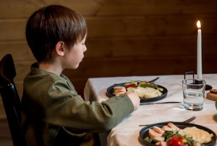 No Phone At The Dinner Table