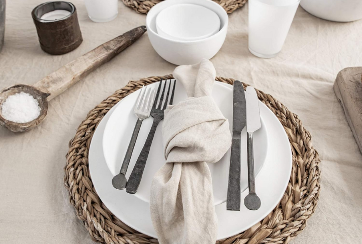 A Proper Dining Set With Cloth Napkins