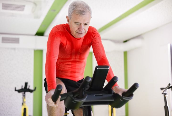 Aging Is Inevitable, Weakness Is Not