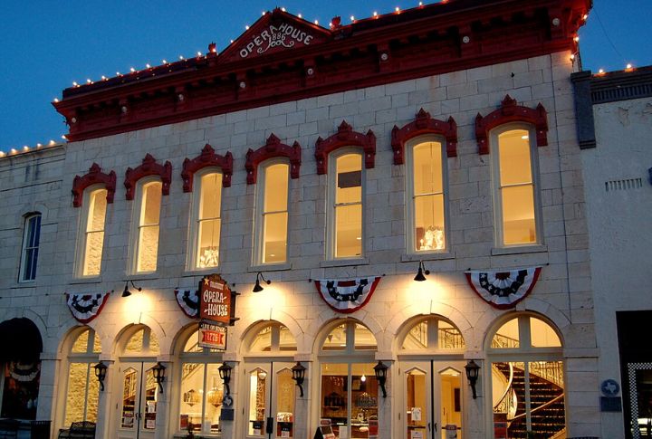 10 Lesser-Known Texas Towns That Deserve A Spot On Your Itinerary