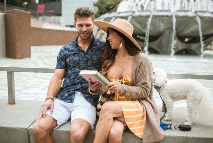 10 Subtle Clues That Indicate Your Relationship Is A Green Flag