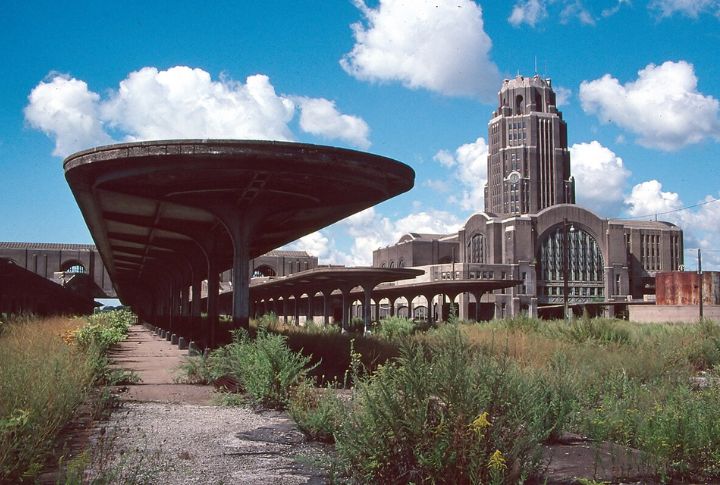 The Hidden Rails Of Buffalo Central Terminal