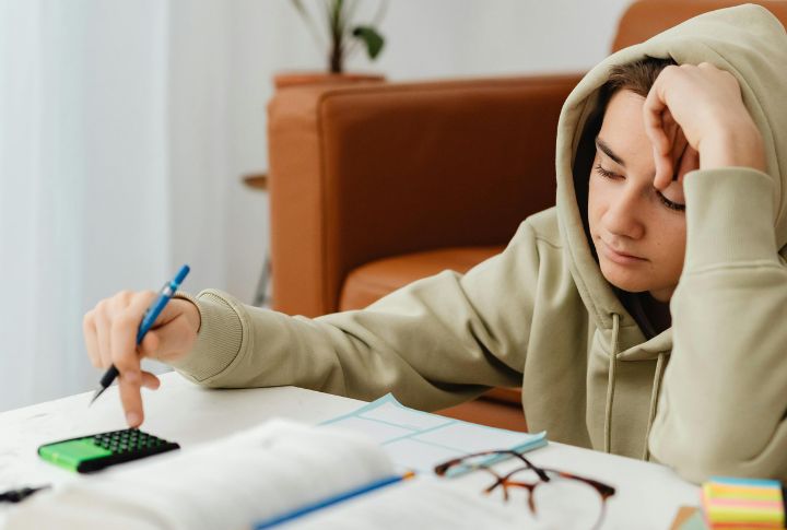 Unproductive Days Trigger Internal Pressure