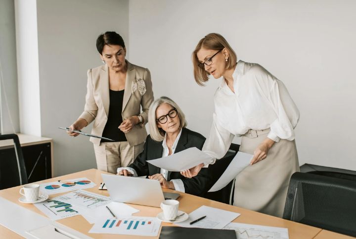 Oregon: Tech Boom Highlights Persistent Gender Pay Gap