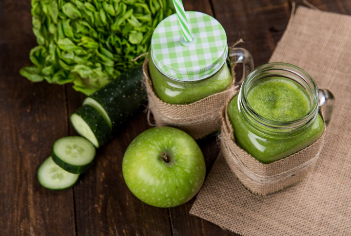 Cucumber Pear Green Smoothie
