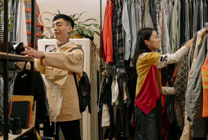 Thrift Store Fashion And Vintage Finds