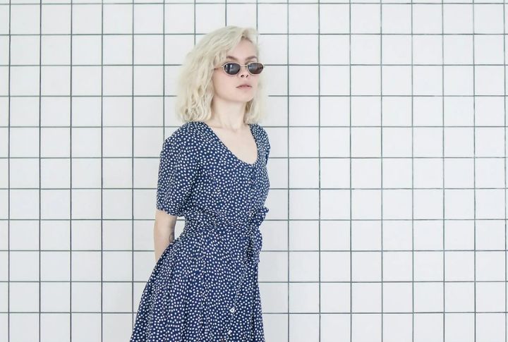 Clothes Without Pockets