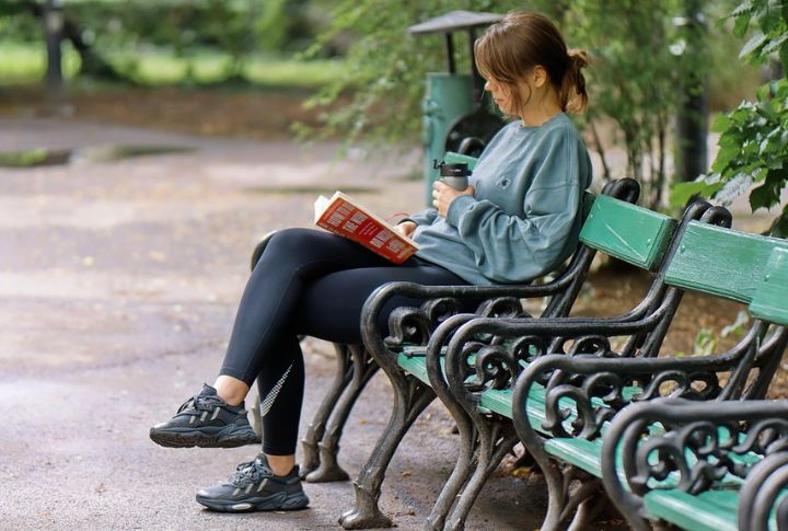 How They Handle Waiting