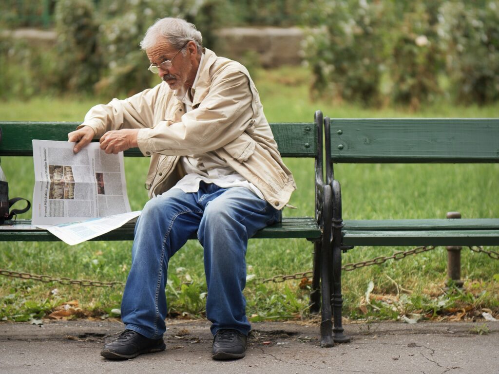 elderly man, reading, park, park bench, sitting, newspaper, old man, park bench, newspaper, newspaper, newspaper, old man, old man, old man, old man, old man