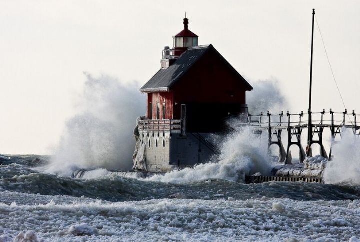 Lake-Effect Storms Here Rival Coastal Hurricanes