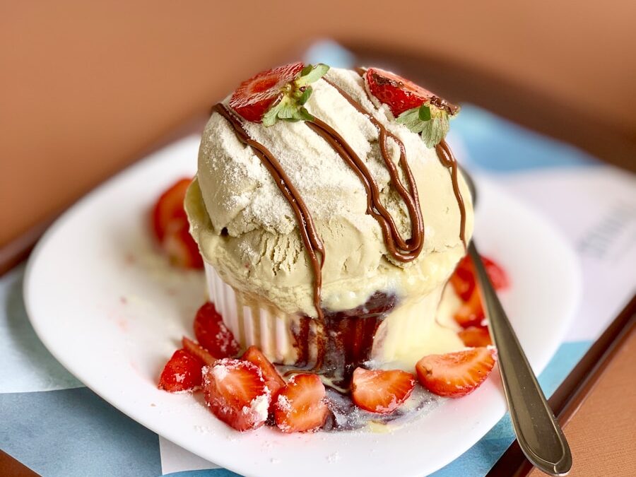 ice cream with strawberries