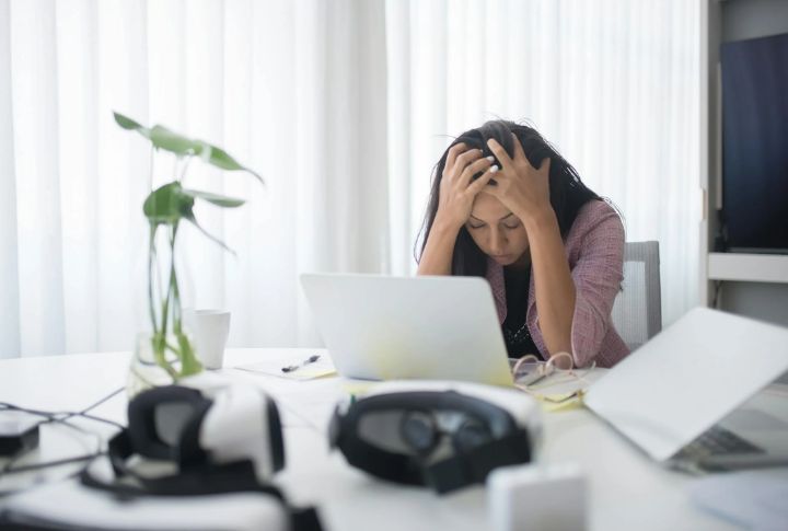 Hustle Culture Isn’t A Badge Of Honor