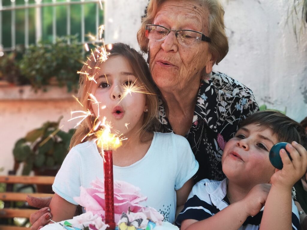 grandmother, grandchildren, grandma