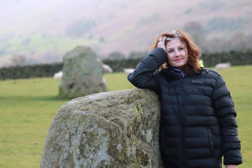 smiling beautiful woman, beautiful woman, older beauty