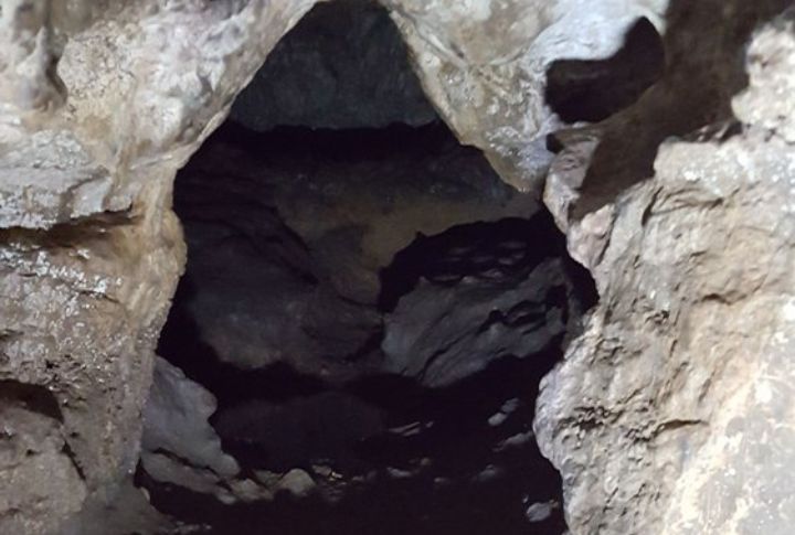 Steel Gate Cave