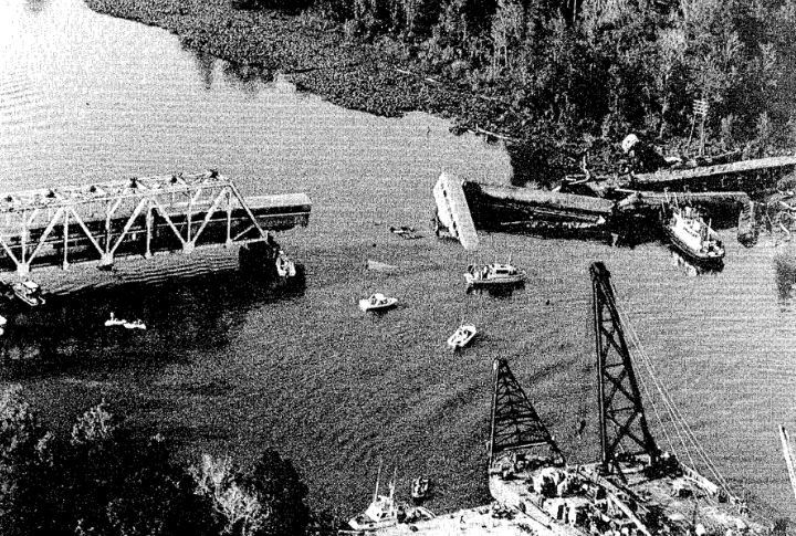 Big Bayou Canot Train Bridge (Mobile, 1993)